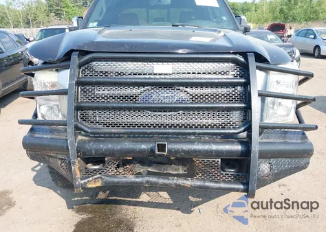 2014 Ford F-250 Lariat z USA, uszkodzony, nr VIN 1FT7W2BT4EEB18143